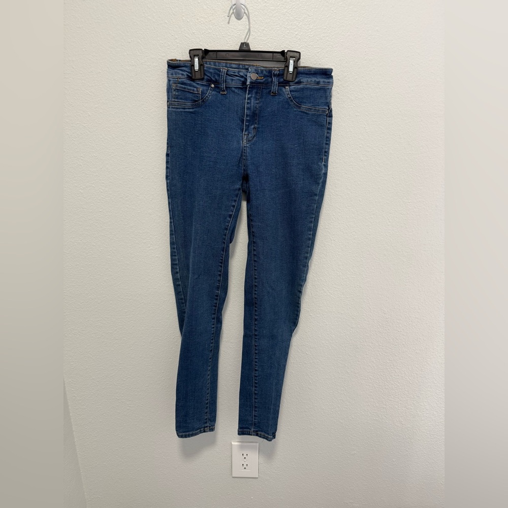 Serra Dark Wash Blue Skinny Jeans with Stretch Size 8